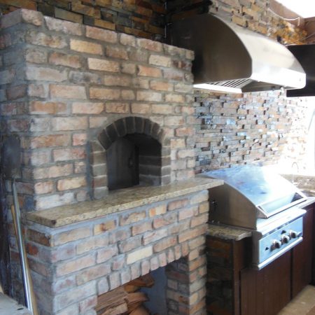 Forno Nardona Firenze in brick.