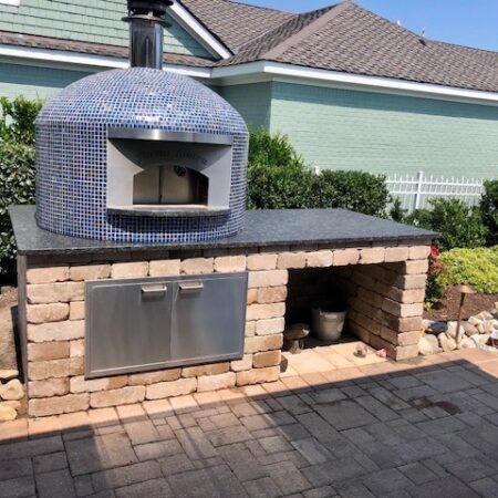 Forno Nardona Napoli Model wood fired pizza oven.