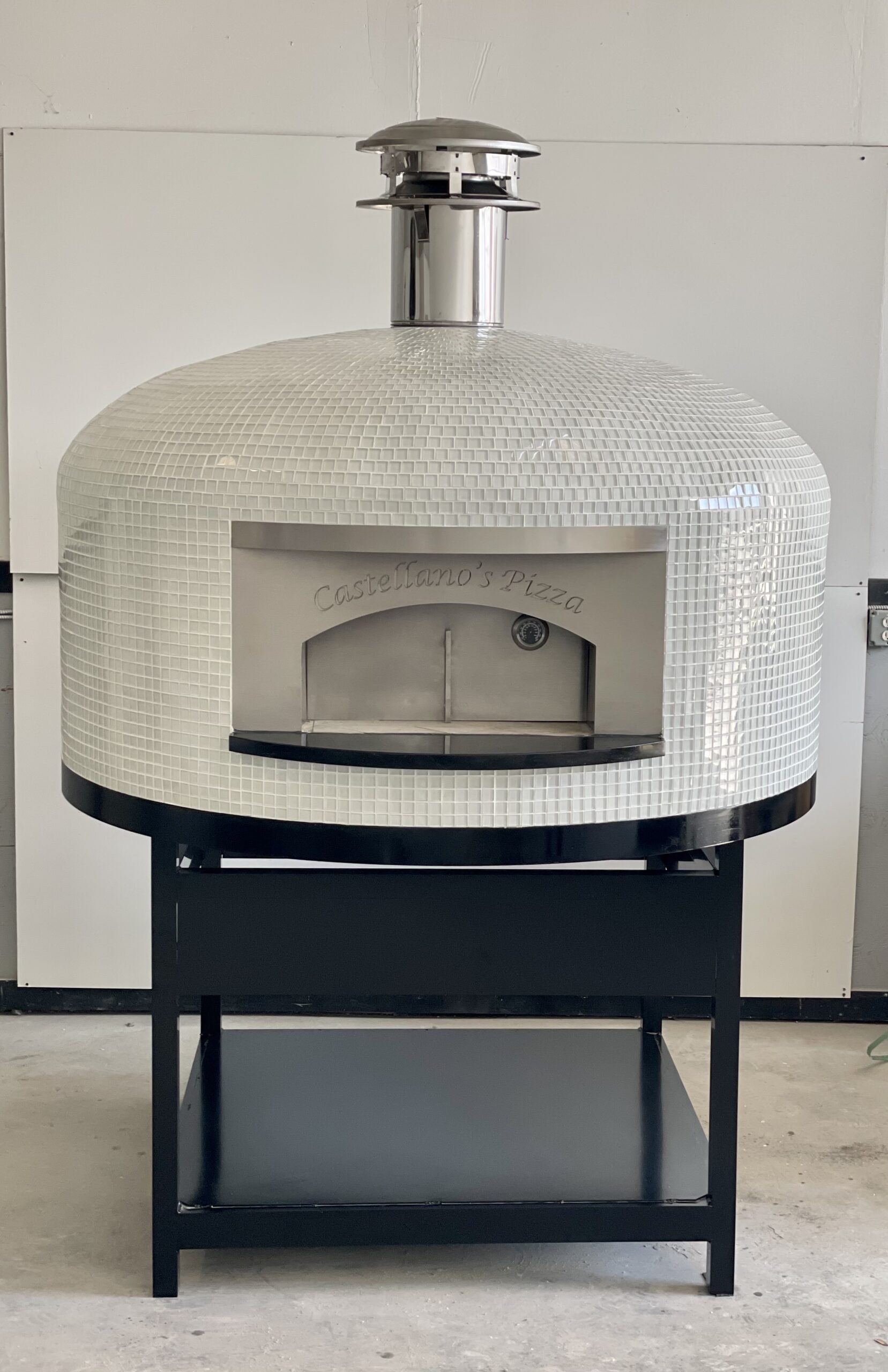 Best Pizza Oven for Food Truck Service: White Tiles Forno Nardona Commercial Napoli oven on a custom stand.